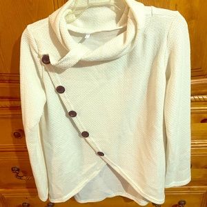 Beautiful Cream sweater **NWT